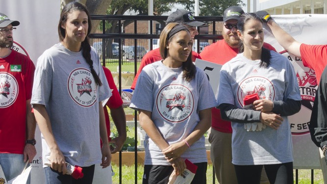 Photos: 2013 NBA All-Star Weekend Day of Service includes WNBA players and league president