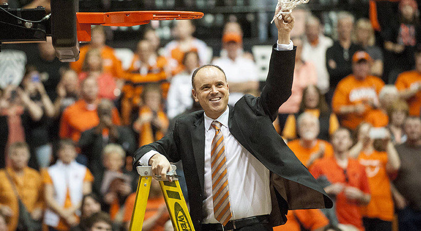 Oregon State picked by coaches to win Pac-12 regular season title in 2015-16