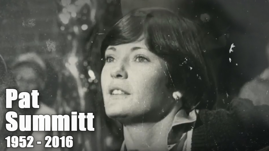 Legendary  Basketball Coach Pat Summitt Dies at 64