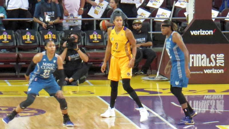 WNBA Finals Game 3: Sparks beat Lynx 92-75, come within one game of the championship