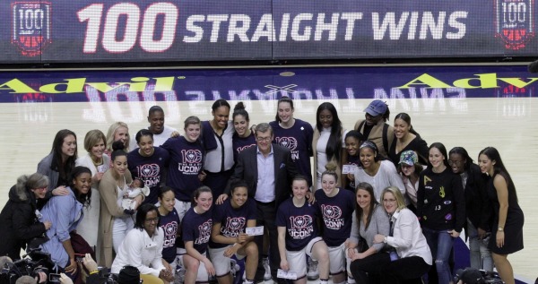 Top-ranked UConn earns 100th consecutive win with 66-55 victory over South Carolina