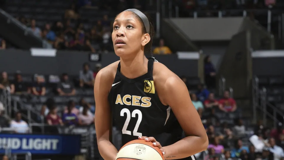 A’ja Wilson sweeps 2018 WNBA Rookie of the Month Awards