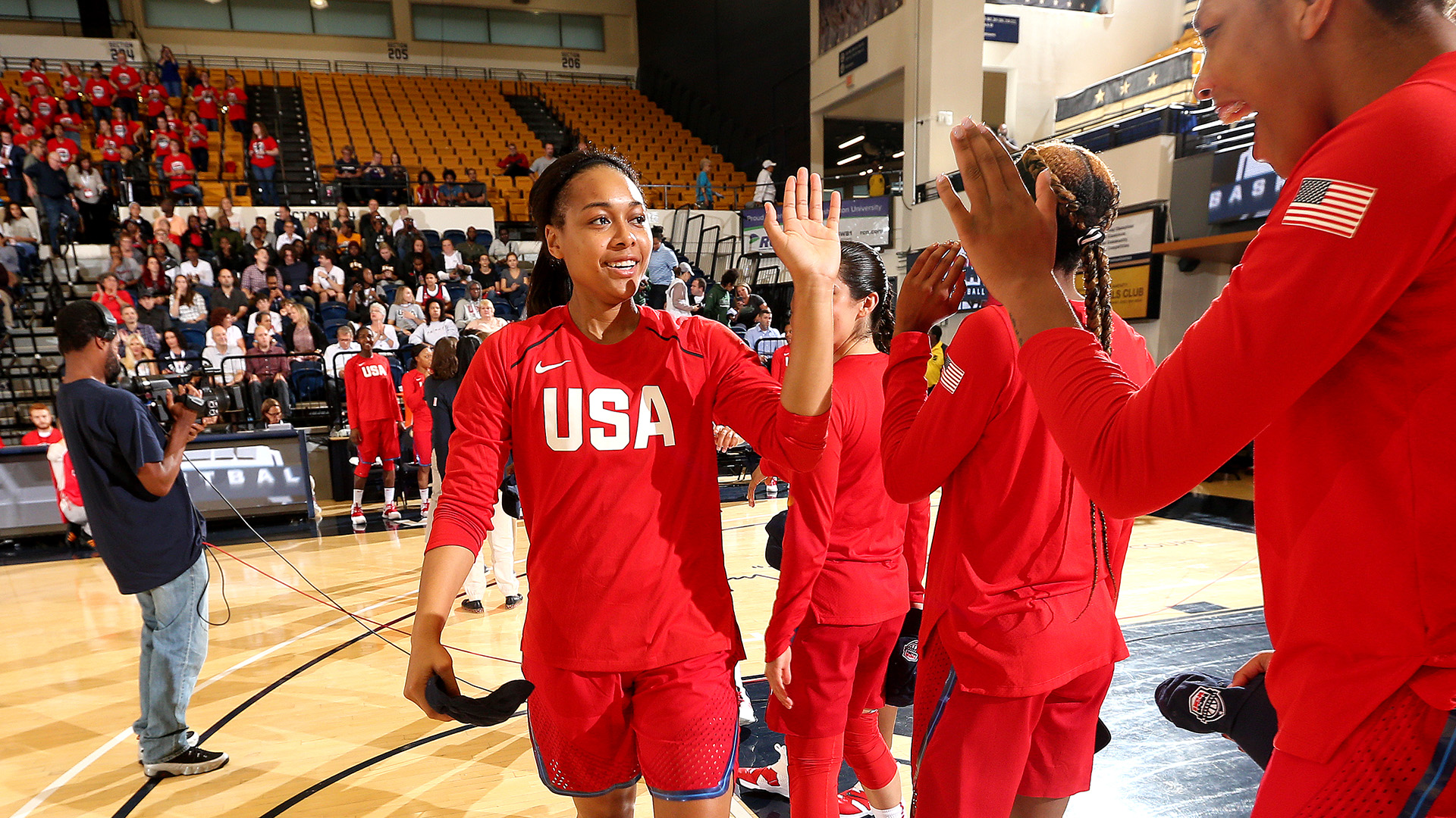 USA Basketball Women’s National Team to play Connecticut, Louisville in 2020