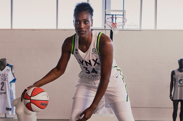 Sylvia Fowles. Photo: NBAE/Getty Images.