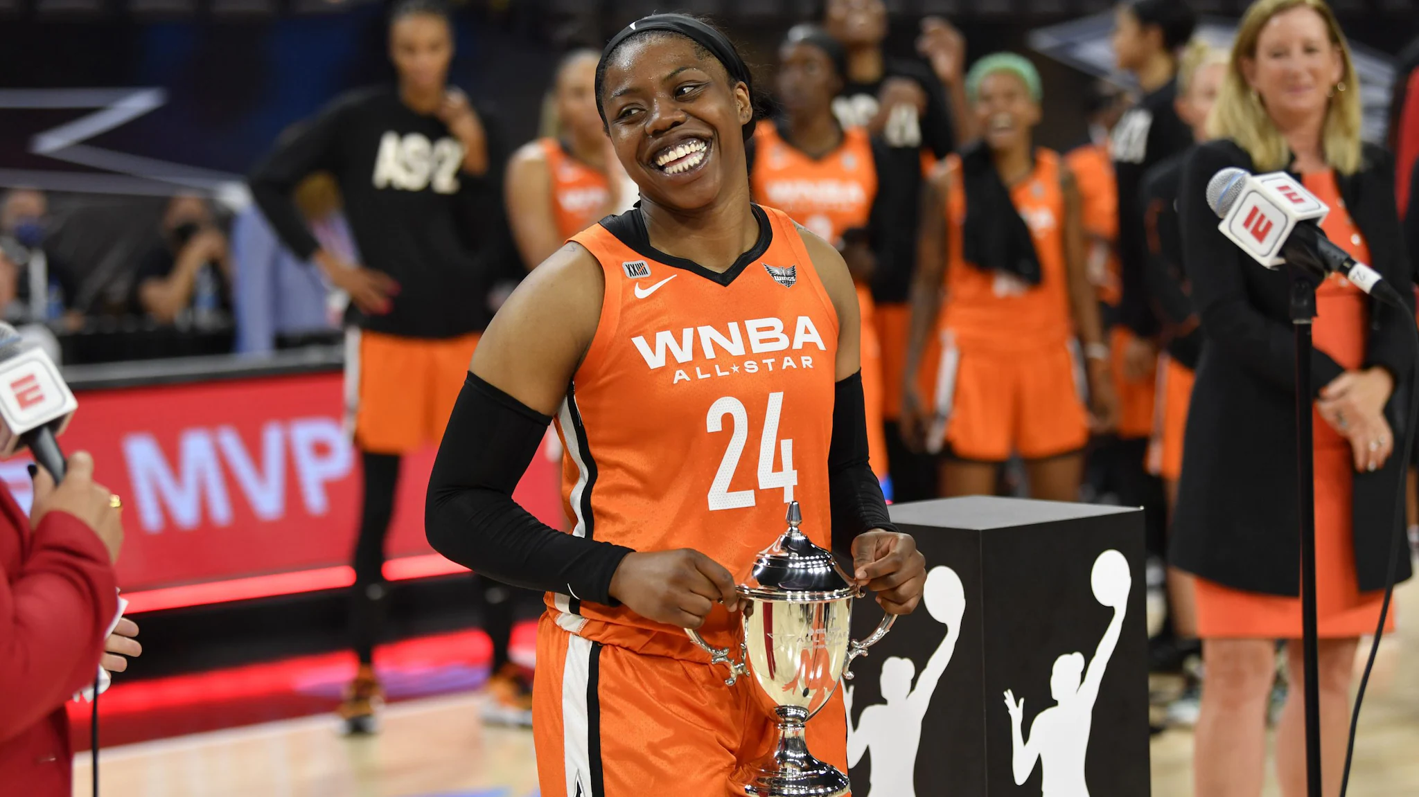 Team WNBA tops Team USA in All-Star Game