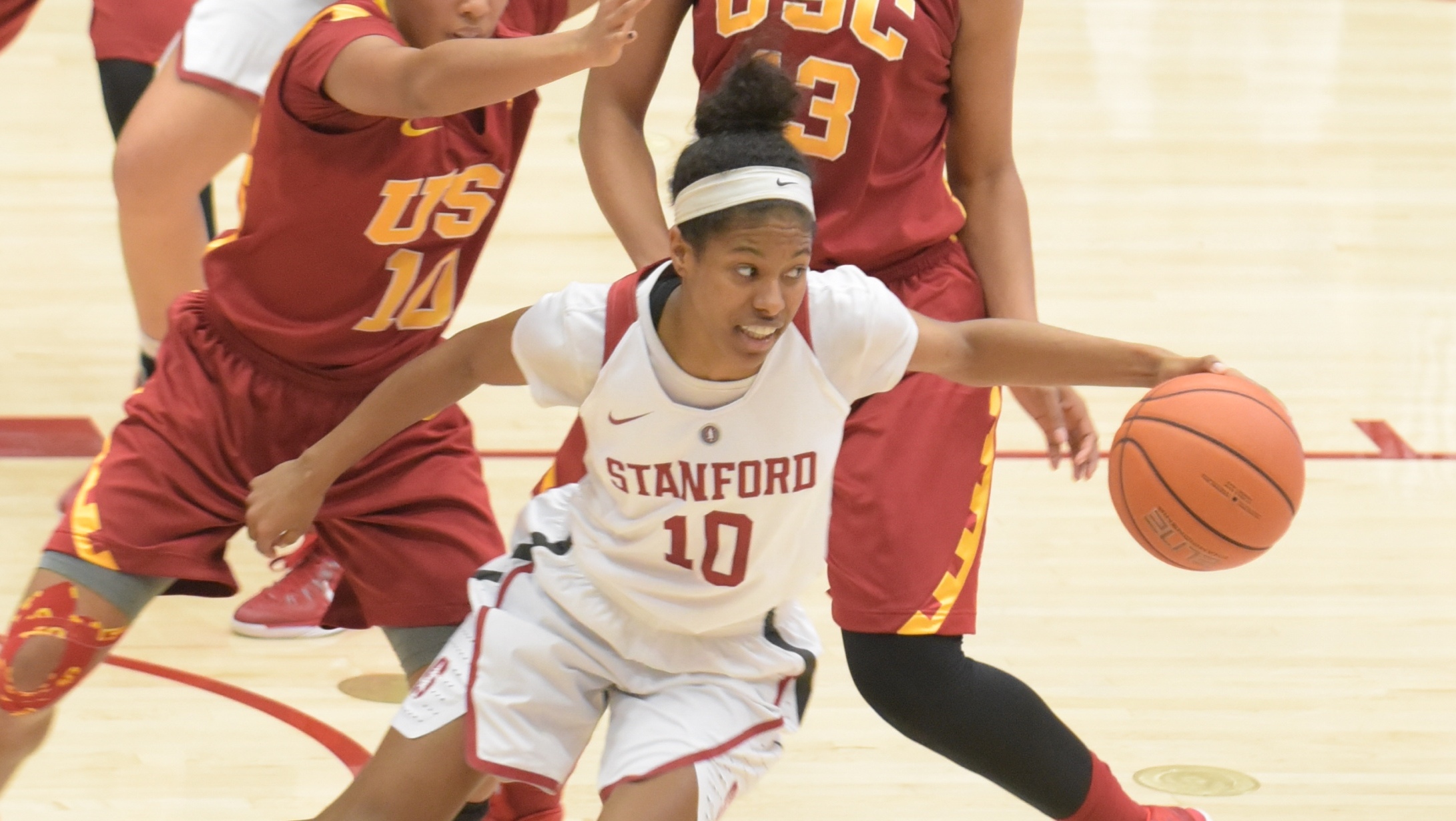 Stanford rebounds from back-to-back losses with a new starting lineup to defeat USC, 79-60