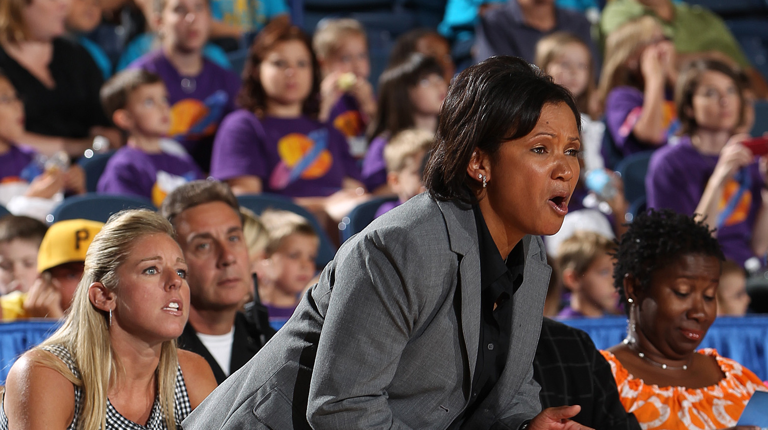 A Dishin & Swishin Special: Pokey Chatman from Russia on the signing of Ticha Penicheiro