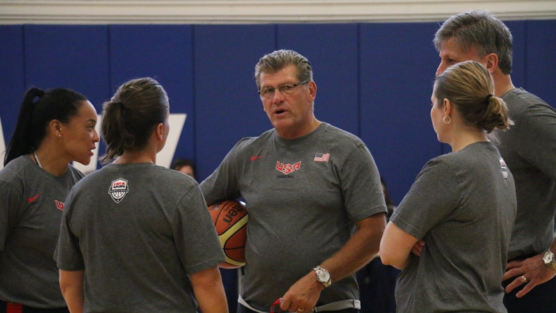 Dishin & Swishin 10/23/14 Video & Podcast: Geno Auriemma on USA Basketball & coming back to UConn, Carol Callan on all things USA Basketball