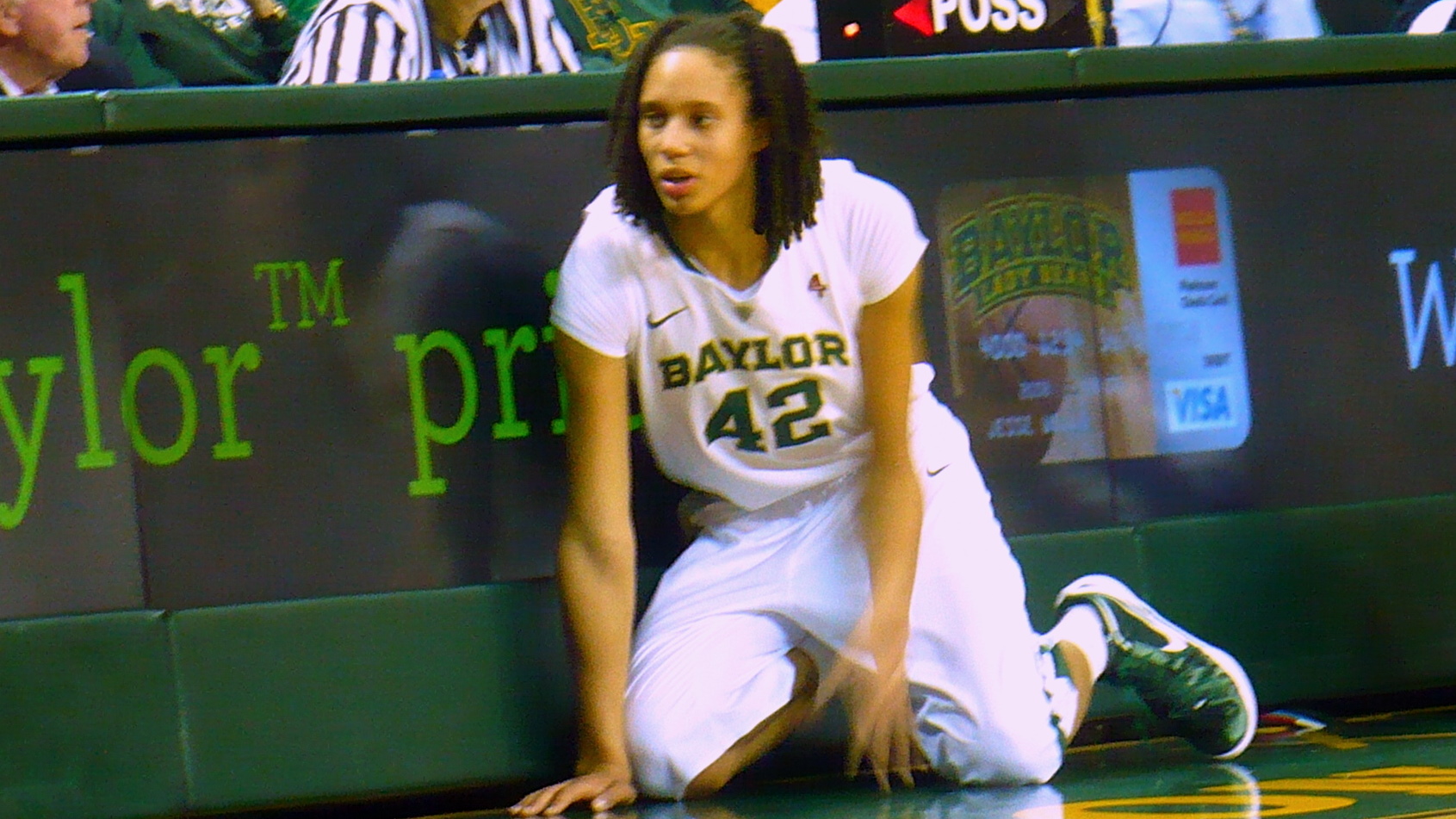 Griner leads No. 1 Baylor in rout of Kansas State, 76-41