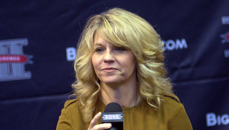 Oklahoma head coach Sherri Coale retires after 25 seasons